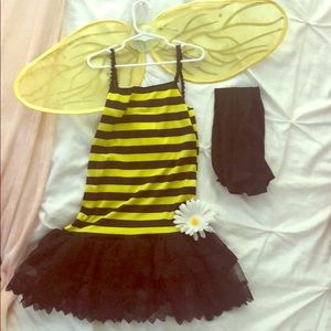 Worn Once Girls bee costume